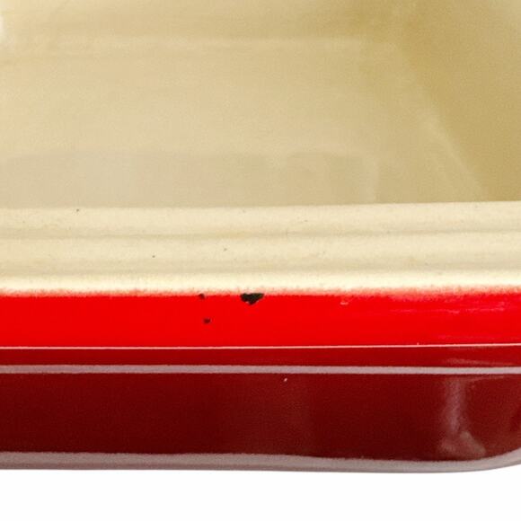 Le Creuset Red Stonewear 12.75” x 10.5” Caserole Pan - Picture 11 of 13